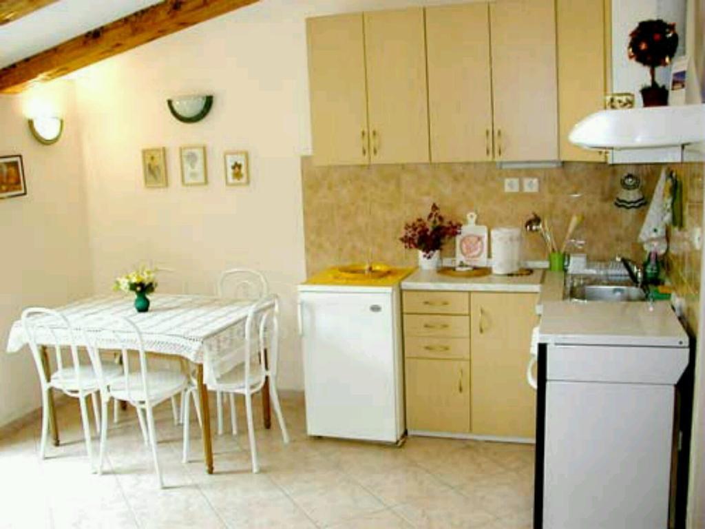 Apartment Dimitrijevic Makarska Zimmer foto